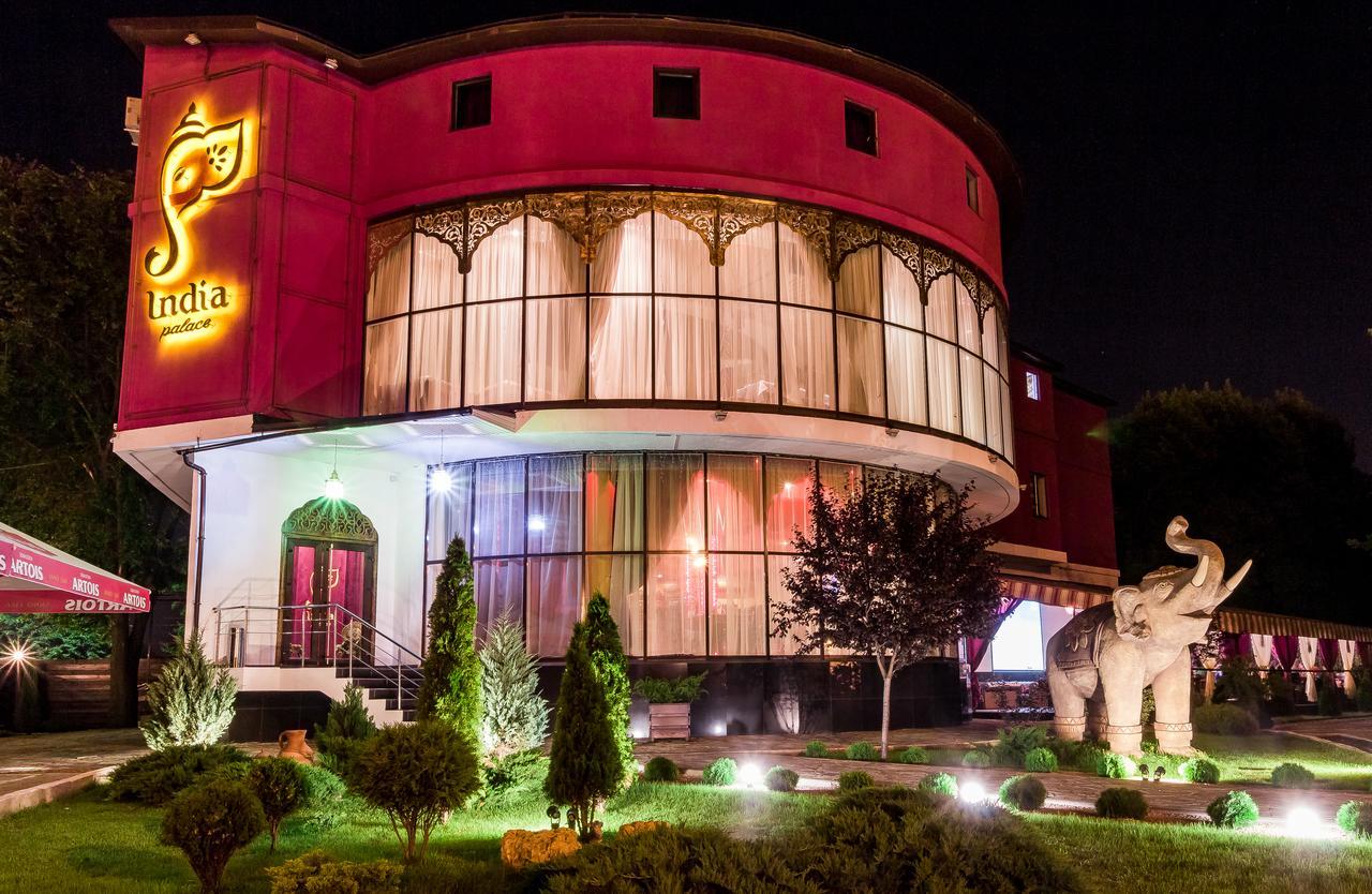 India Palace Hotel Kharkiv Exterior photo